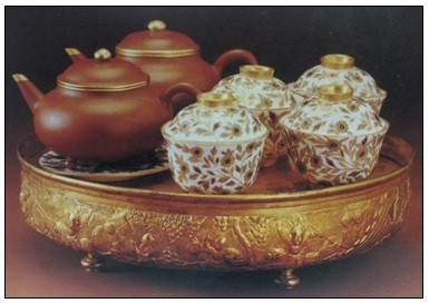 Double kettle tea set, Thai style